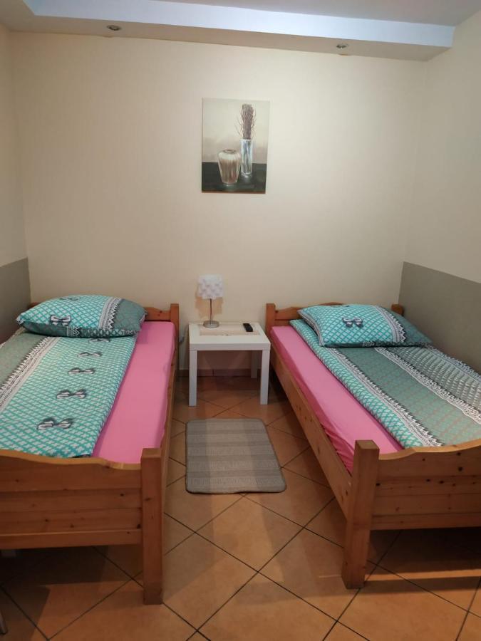 Отель Relax U Janusza Колобжег Экстерьер фото